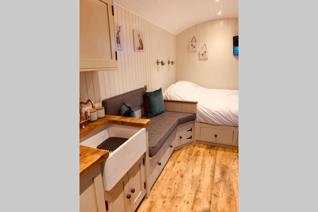 Lle Mary - Beautiful Views, Hot Tub, Secluded, Dog Welcome, Barmouth Llanddwywe Esterno foto